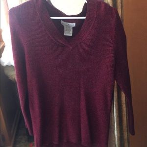 Love sleeve sweater